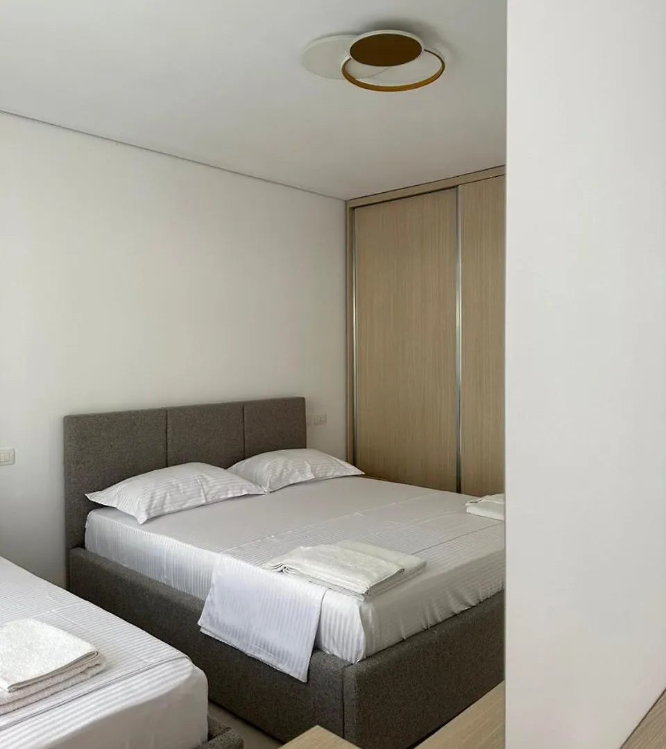 Eme Apartments - Kompleksi San Pietro, Gjiri I Lalzit Durrës