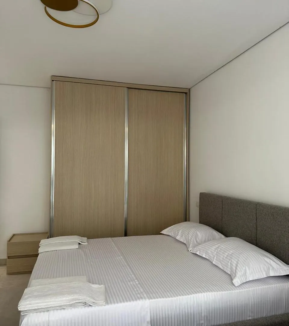 Eme Apartments - Kompleksi San Pietro, Gjiri I Lalzit Durrës 阿尔巴尼亚